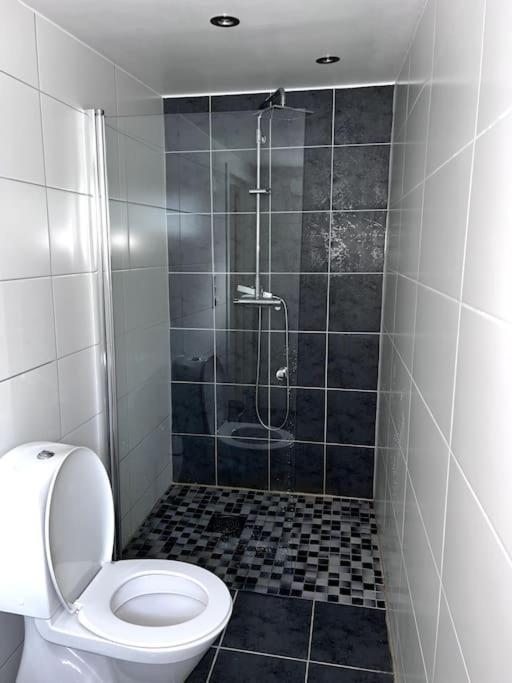 Exclusive Guesthouse Near The Ocean In Hovas Göteborg Zewnętrze zdjęcie
